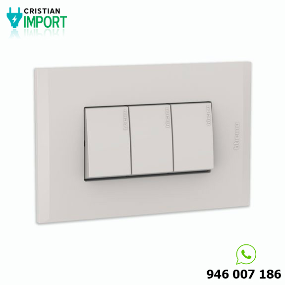 Interruptor triple Arena