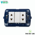 Toma universal Doble Light