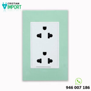Tomacorriente  Luxes Universal Doble + Tierra Color Jade
